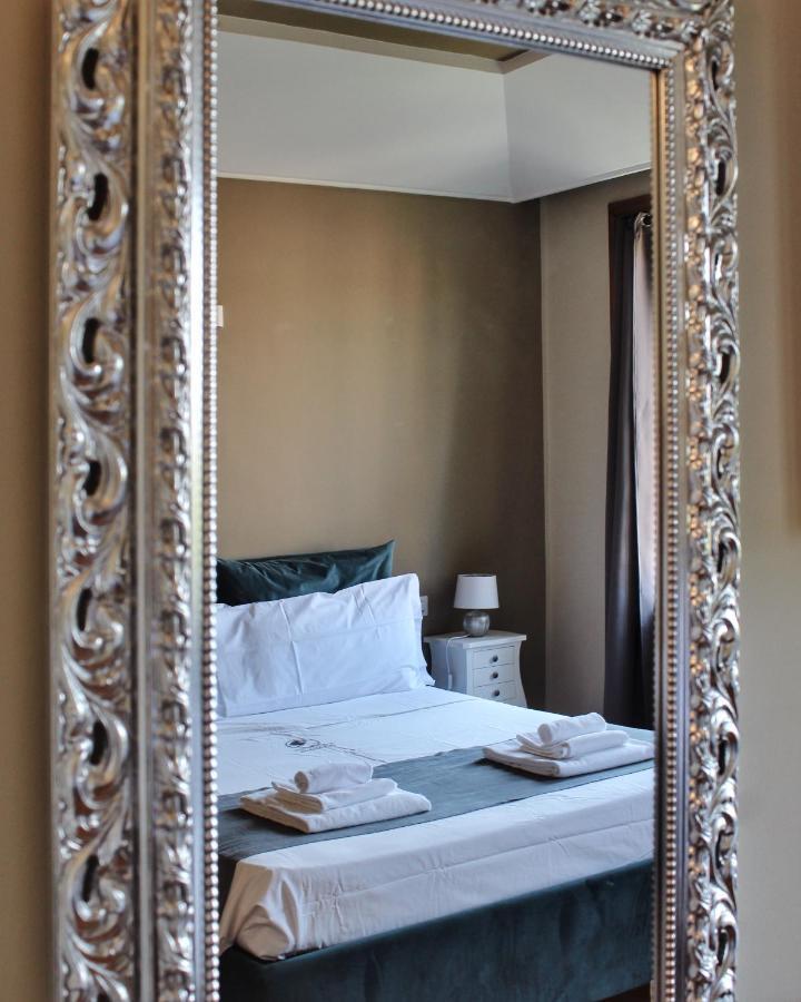 Relais La Fornarina 2, Rome